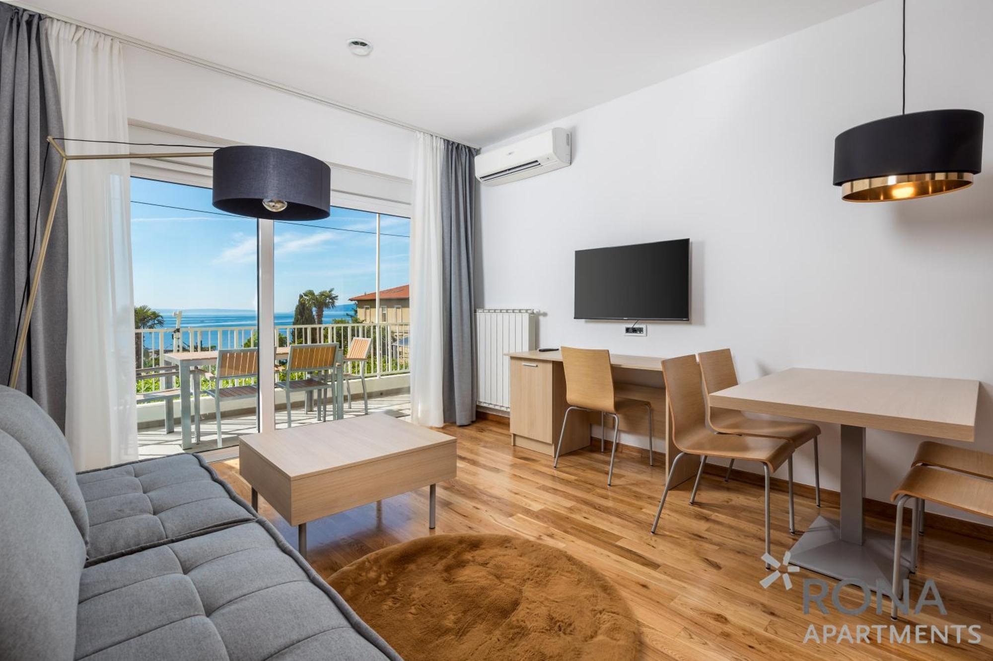 Rona Erea Apartment Icici