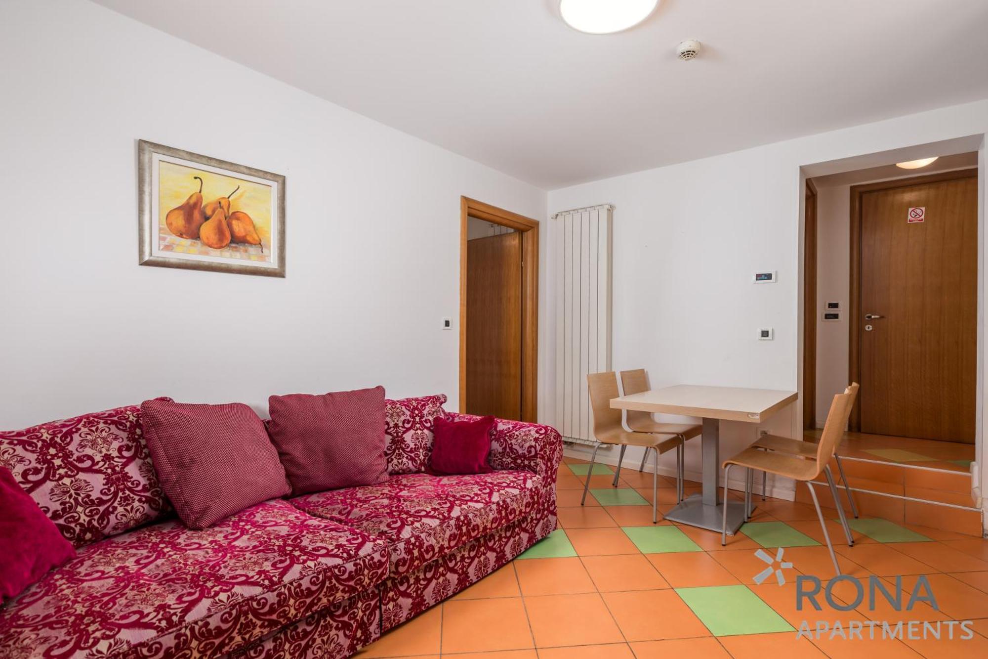 Apartment Rona Erea