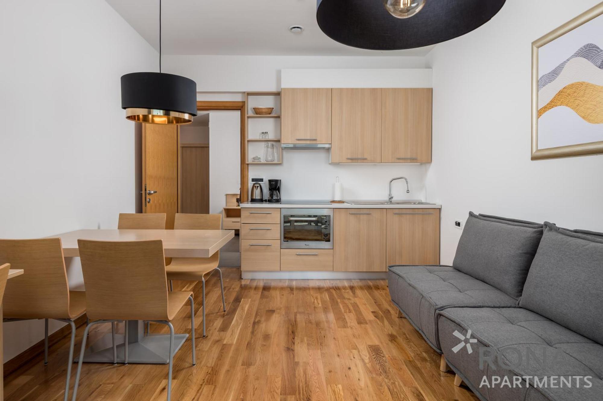 Rona Erea Apartment *