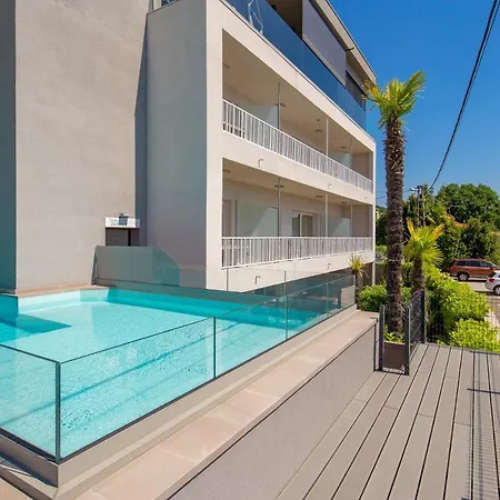 Apartments Rona Erea Icici Exterior photo